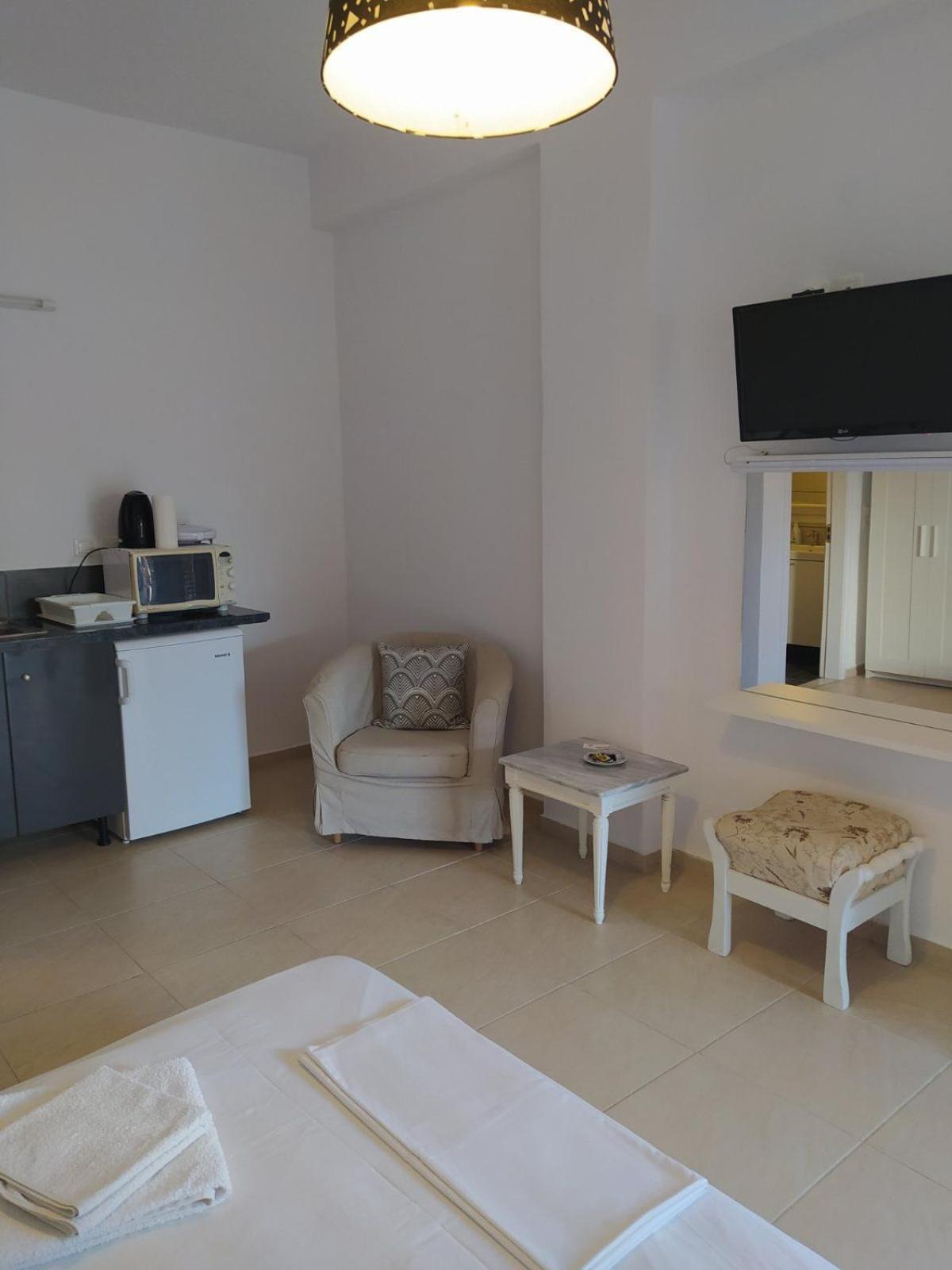 Natasas Apartments أليكيس المظهر الخارجي الصورة